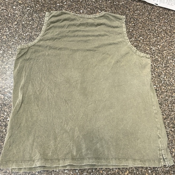 Peloton Olive Side Slit Muscle Tank - Picture 3 of 3